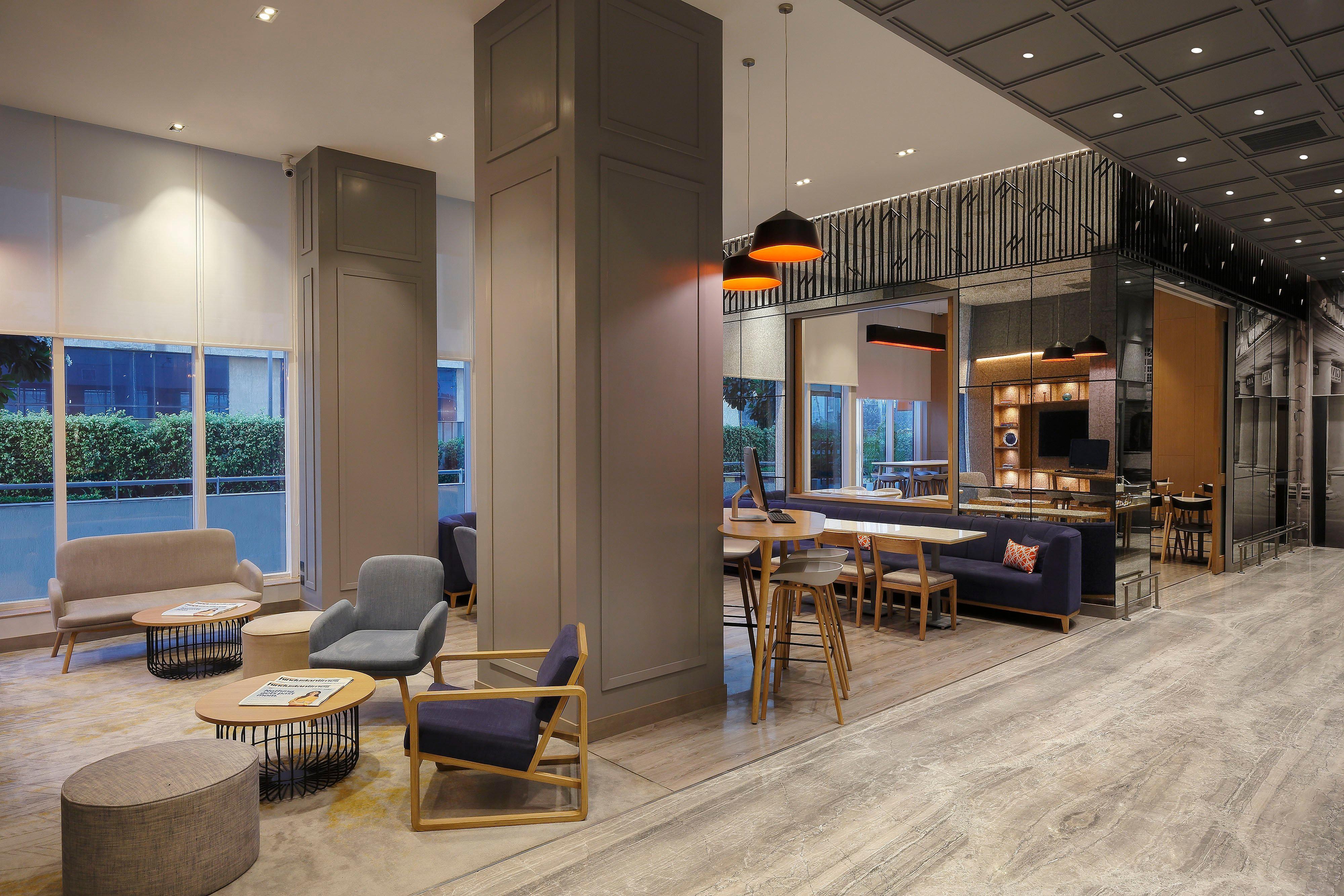 Holiday Inn Express Gurugram Sector 50 By Ihg Gurgaon Exterior foto
