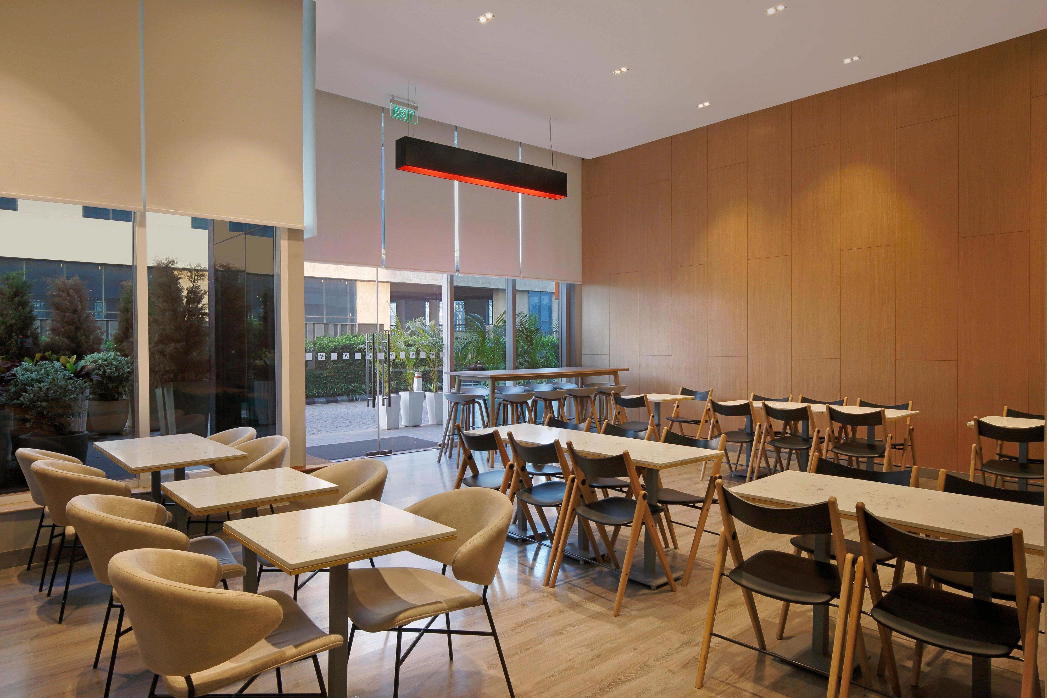 Holiday Inn Express Gurugram Sector 50 By Ihg Gurgaon Exterior foto