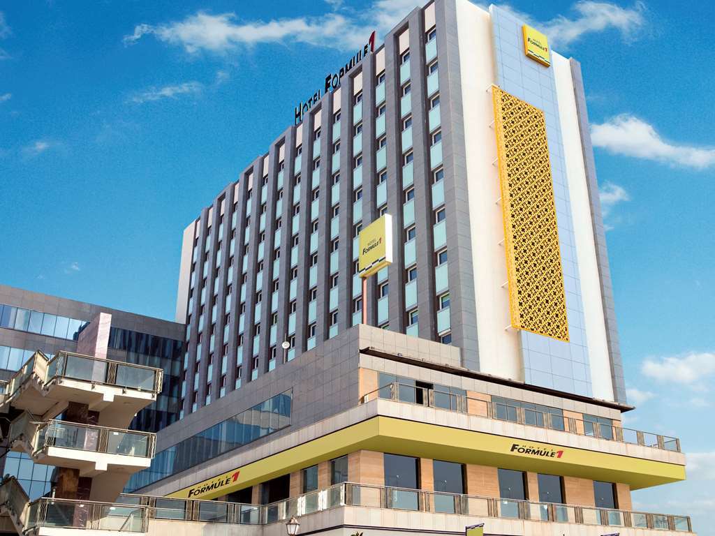 Holiday Inn Express Gurugram Sector 50, An Ihg Hotel Gurgaon Exterior foto